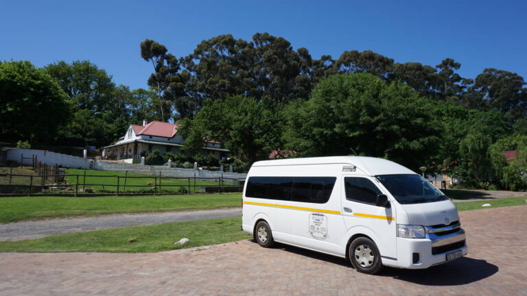 private-vehicleguide-to-explore-the-winelands3-2